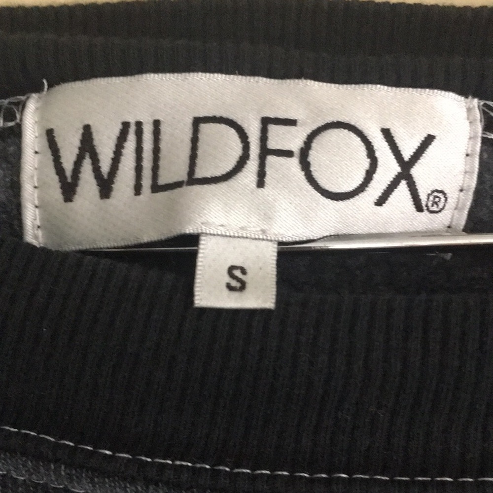 Wildfox IS ANYBODY OUT THERE KIM'S SWEATER - Picture 9 of 10